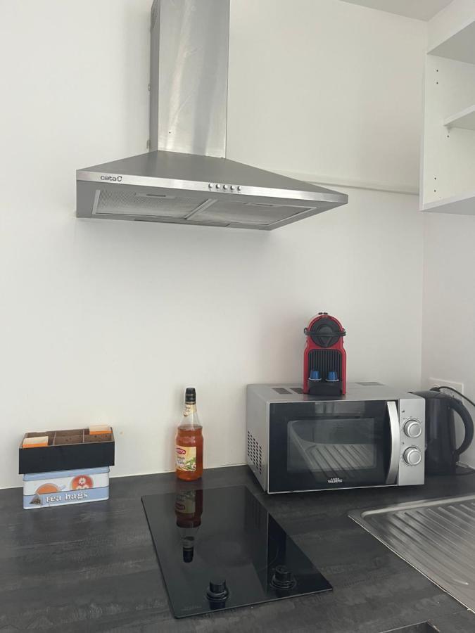 Appartement 4 Personnes, Aeroport Marseille Marignane Dış mekan fotoğraf
