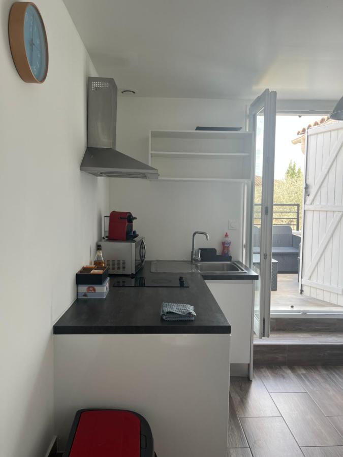 Appartement 4 Personnes, Aeroport Marseille Marignane Dış mekan fotoğraf